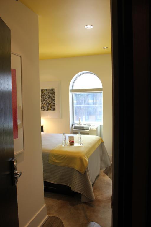 Baystreet Hotel/Motel Toronto Ruang foto